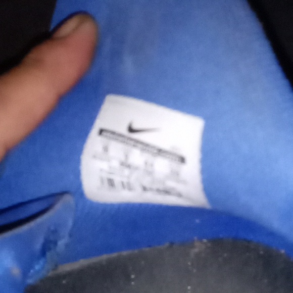 Nike hightops - Picture 3 of 4